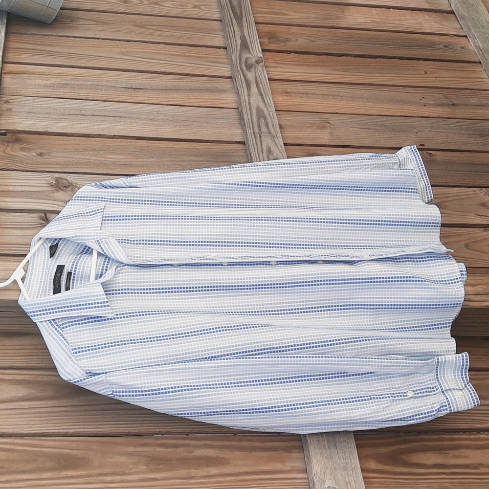 Axist Men's button down shirt, size XXL